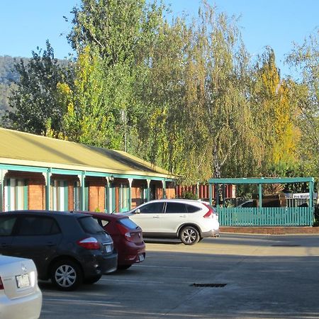 Snowgum Motel Mount Beauty Exterior photo