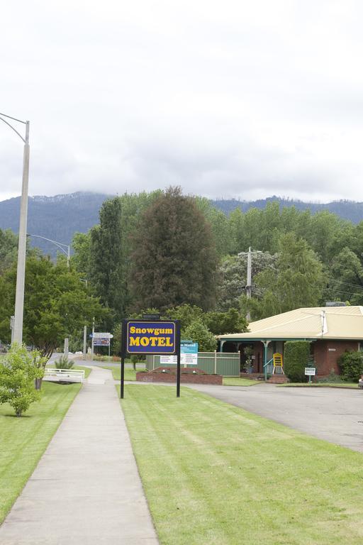 Snowgum Motel Mount Beauty Exterior photo